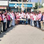 మంథని బార్ అసోసియేషన్ ఆధ్వర్యంలో న్యాయవాద దంపతుల వర్దంతి, నివాళులు