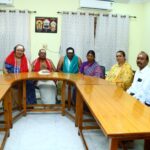 మంథనిలో విధుల బహిష్కరించిన న్యాయవాదులు