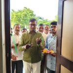 వైకుంఠ రథాన్ని మరియు బాడీ ఫ్రీజర్ బాక్సుని ప్రారంభించిన మంత్రి దుద్దిల్ల శ్రీధర్ బాబు