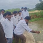 ఆరోగ్య కేంద్రాన్ని ఆకస్మికంగా తనిఖీ చేసిన డి ఎం హెచ్ ఓ